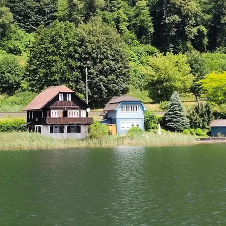 Auszeit Am Ossiachersee アパート